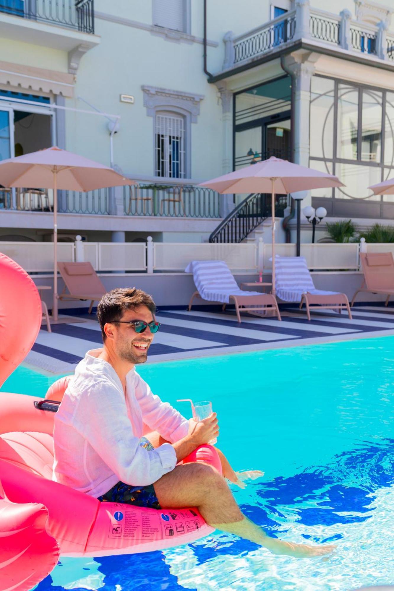 Hotel Belvedere Mare Rimini Eksteriør bilde
